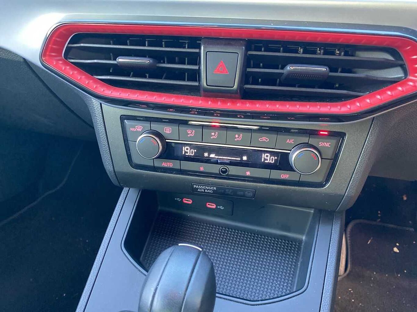 SEAT Ibiza 1.0 TSI 115 Fr Sport 5Dr DSG