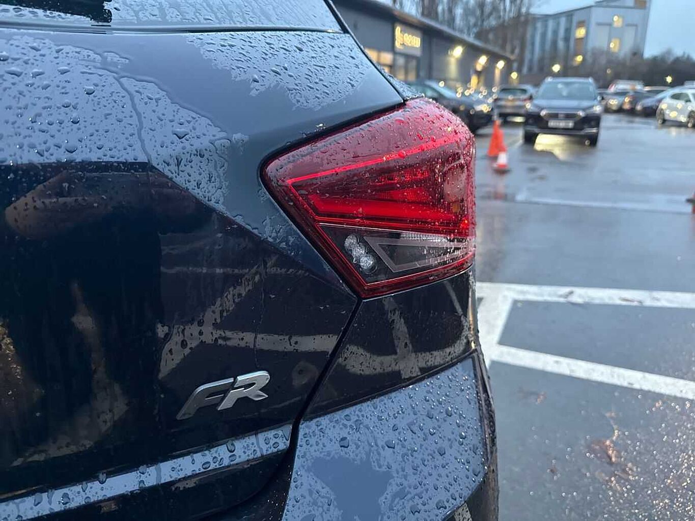 SEAT Ibiza 1.0 TSI Fr Sport Hatchback 5Dr Petrol DSG Euro 6 (S/S) (110 Ps)