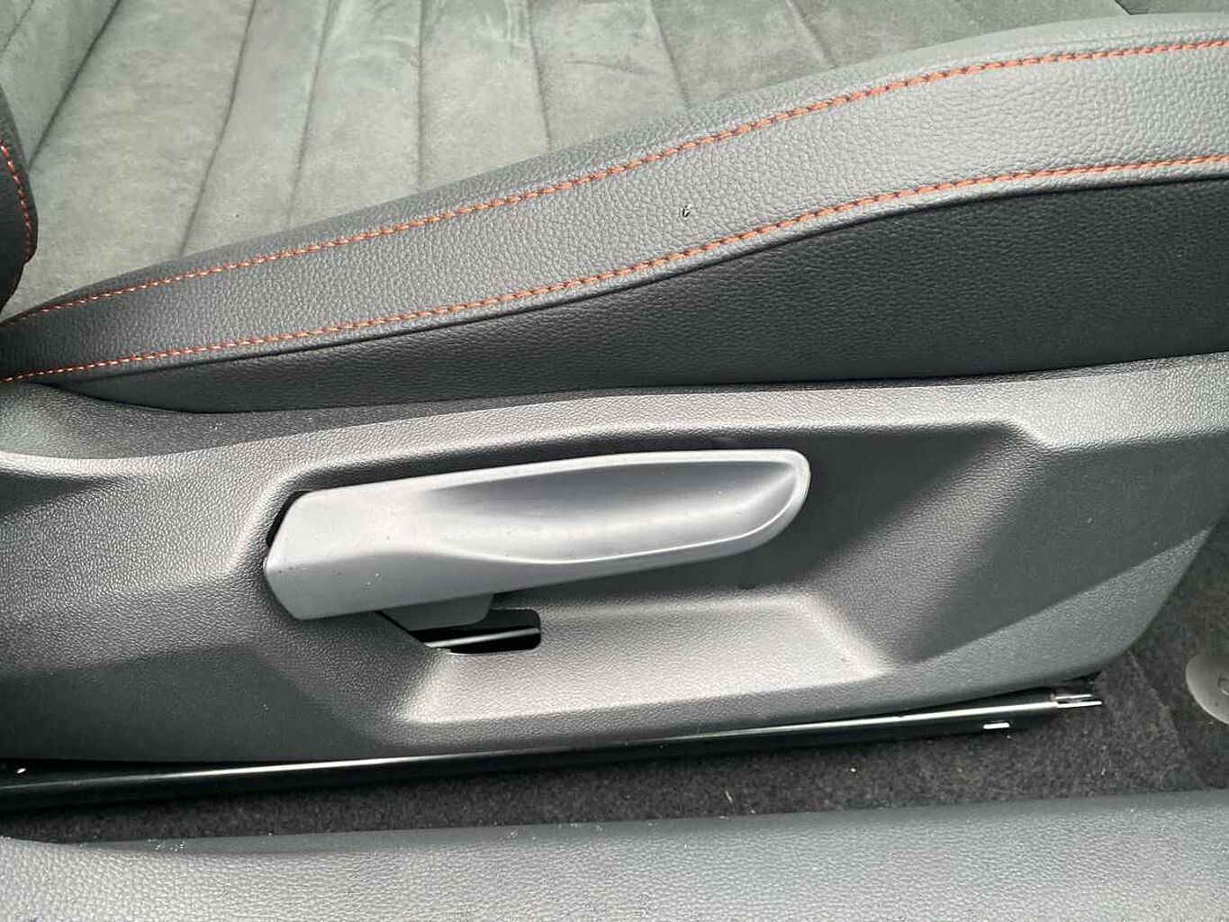 SEAT Ibiza 1.0 TSI Fr Sport Hatchback 5Dr Petrol DSG Euro 6 (S/S) (115 Ps)