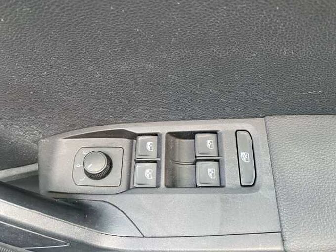 SEAT Arona 1.0 TSI SE Technology 5Dr