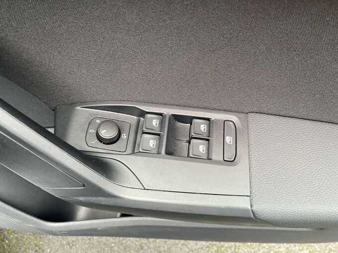 SEAT Ibiza 1.0 TSI Fr Hatchback 5Dr Petrol Manual Euro 6 (S/S) (110 Ps)